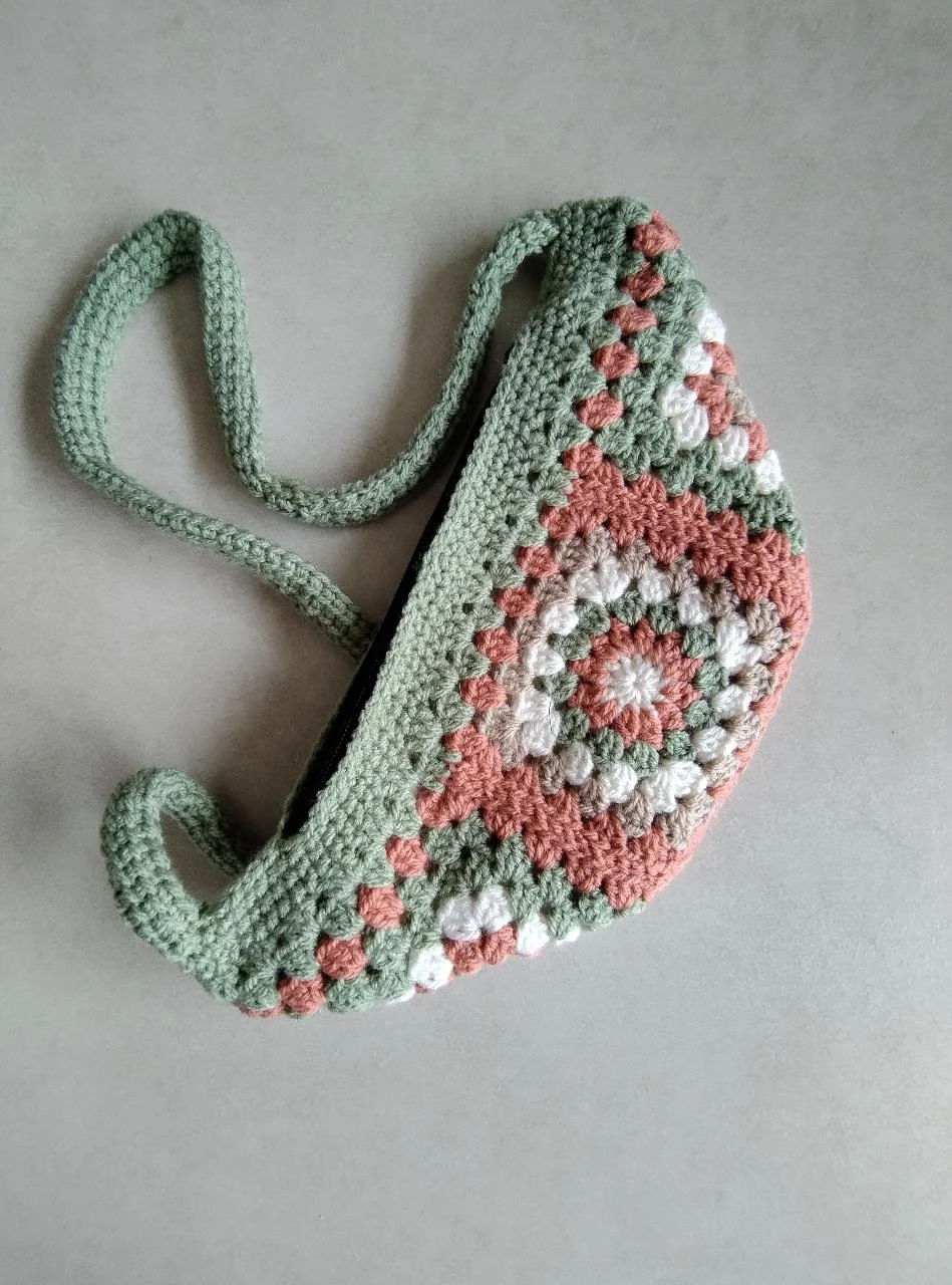 Bolsa crossbody feita à mão banana verde – photo 2